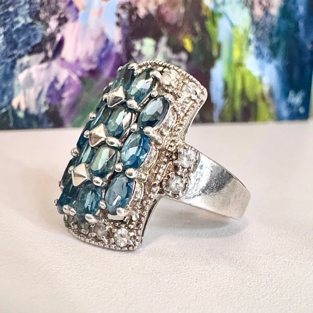 Swiss Blue Topaz / White Topaz Sterling Silver Ring (6.5)